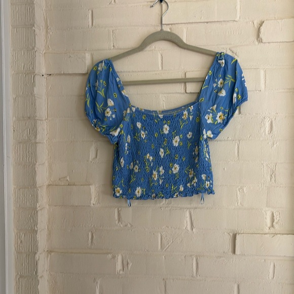 French Connection Smocked Floral Crop Top - Picture 2 of 5